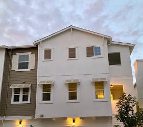 1528 Coffee Berry Ln unit Home - Milpitas, CA
