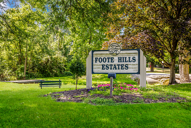 Foote Hills Apartments - Grand Rapids, MI