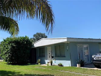 26940 SW 145th Ave - Homestead, FL