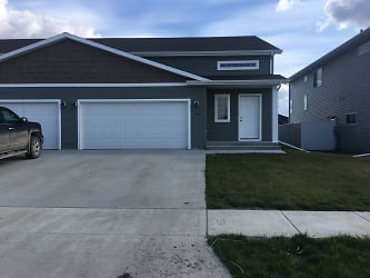 6290 59th Ave S - Fargo, ND