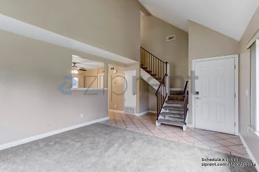 900 N Citrus Ave #1 1 - undefined, undefined