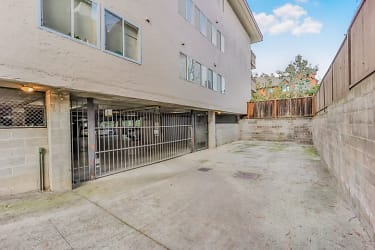 150 W Edith Ave unit 4 - Los Altos, CA