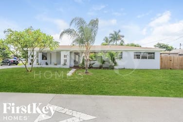 496 NW 48th Ct - Fort Lauderdale, FL