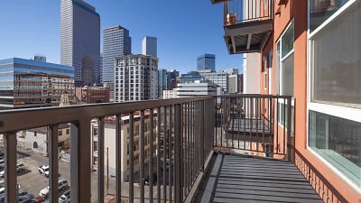 Radius Uptown Apartments - Denver, CO