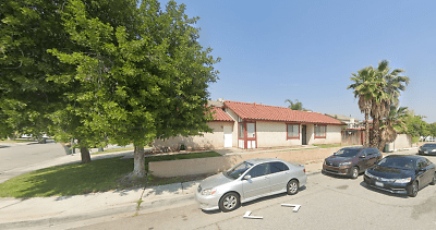 1332 N Candleberry Rd - Colton, CA