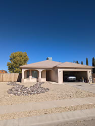 3833 Ranchers Rd - Las Cruces, NM