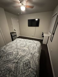 Room For Rent - Dallas, TX