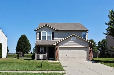 1702 Cold Spring Drive - Brownsburg, IN
