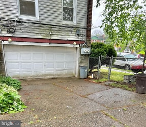 1401 E Mt Pleasant Ave #1 - undefined, undefined