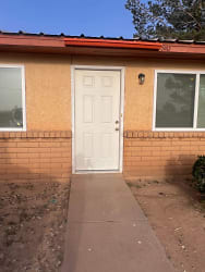 2407 S Sunset Ave - Roswell, NM