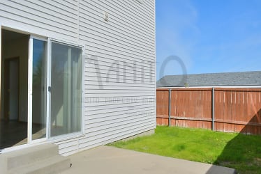 813 S Russell St - Airway Heights, WA