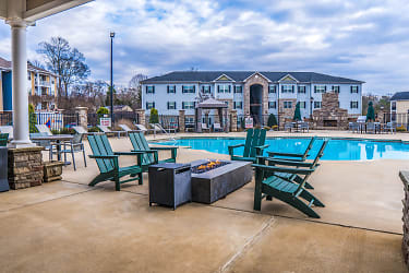 Commons At Fort Mill Apartments - Fort Mill, SC
