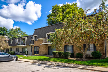 Fallwood Apartments - Indianapolis, IN