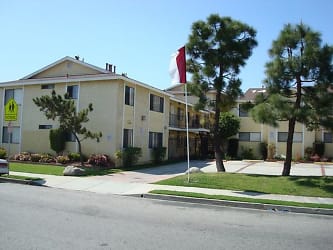 14501 Cerise Ave unit 29 - Hawthorne, CA