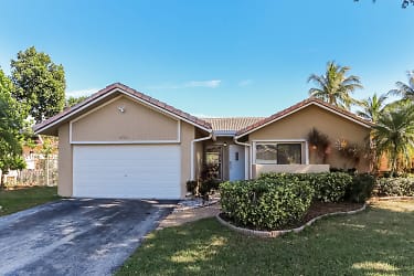 3731 NW 114th Ave - Coral Springs, FL