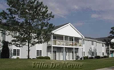 Villa DeNevue Apartments - Fond Du Lac, WI