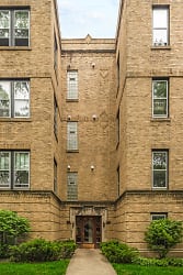 801 Dobson Street Apartments - Evanston, IL