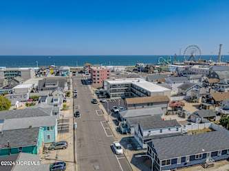 54 Fremont Ave - Seaside Heights, NJ