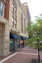 133 W Market St - Indianapolis, IN