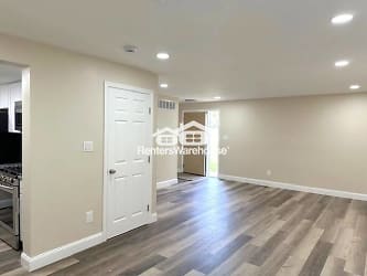 3 EASTFORD CT - undefined, undefined