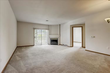 Harbour Town Apartment Homes - Madison, WI