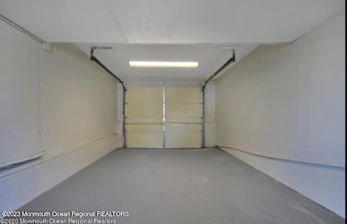 952 Spray Ave - Beachwood, NJ