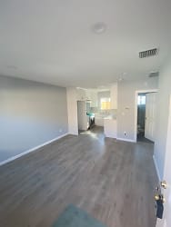 Mary Ann St. Triplex_ 3214, 3214A, 3216 Rentals Apartments - Glendale, CA