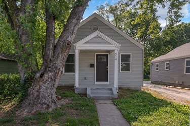 514 S Fort Ave - Springfield, MO