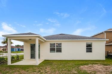 1557 Regent Ct - Mount Dora, FL