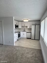 507 Grinnell Ave SW unit 4 - Orting, WA