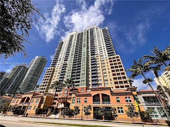 90 Alton Rd #2110 - Miami Beach, FL