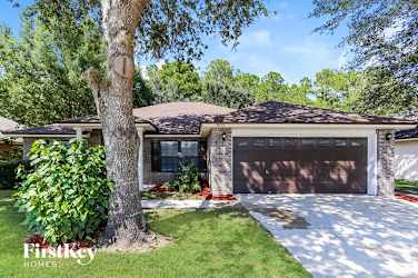 9233 Hawks Run Lane - Jacksonville, FL