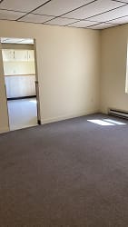 30 Willow St unit 3A - Waterbury, CT