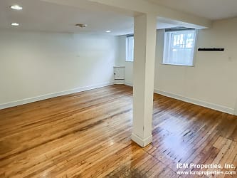 3309 N Southport Ave unit 3309-G - Chicago, IL