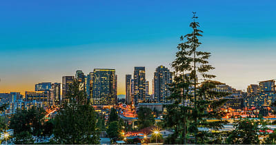 CityScape: Premier Location In Bellevue, Rooftop Entertainment Area Apartments - Bellevue, WA
