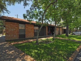 Windwood Apartments - Rockport, TX
