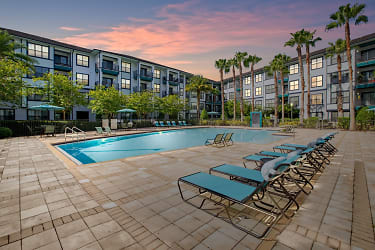 Millenia 700 Apartments - Orlando, FL