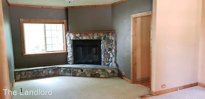 343 Somers Ave - Whitefish, MT