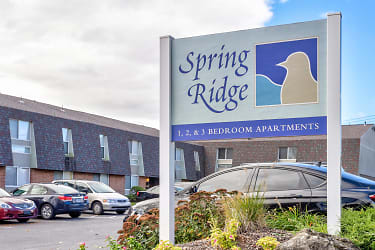 Spring Ridge Apartments - Whitehall, PA