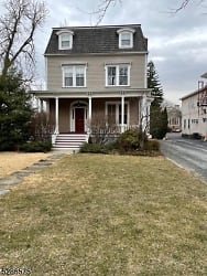 64 Maple Ave #3A - Morristown, NJ