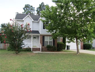 7629 Galena Dr - Fayetteville, NC