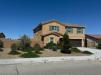 12944 9th Ave - Victorville, CA