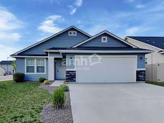 659 N Stucker Avenue - Meridian, ID