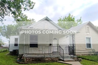 4823 E 8Th St - undefined, undefined