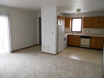 2100 Haskell Ave unit H3 - Lawrence, KS