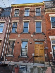 1211 Arch St #2 - Pittsburgh, PA