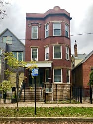 1908 N Keystone Ave unit 2 - Chicago, IL