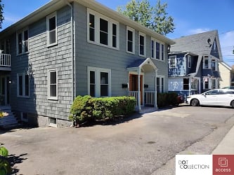 183 Whitwell St unit 4 - Quincy, MA
