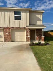 1701 Montell St - Copperas Cove, TX