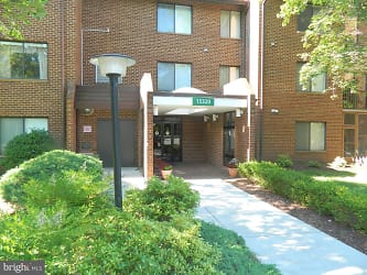 15320 Pine Orchard Dr #83-2H - Silver Spring, MD